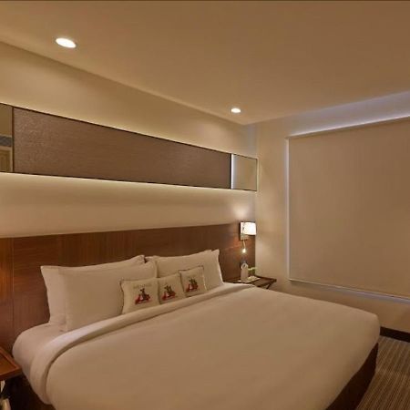 K10 Hotel 바도다라 외부 사진