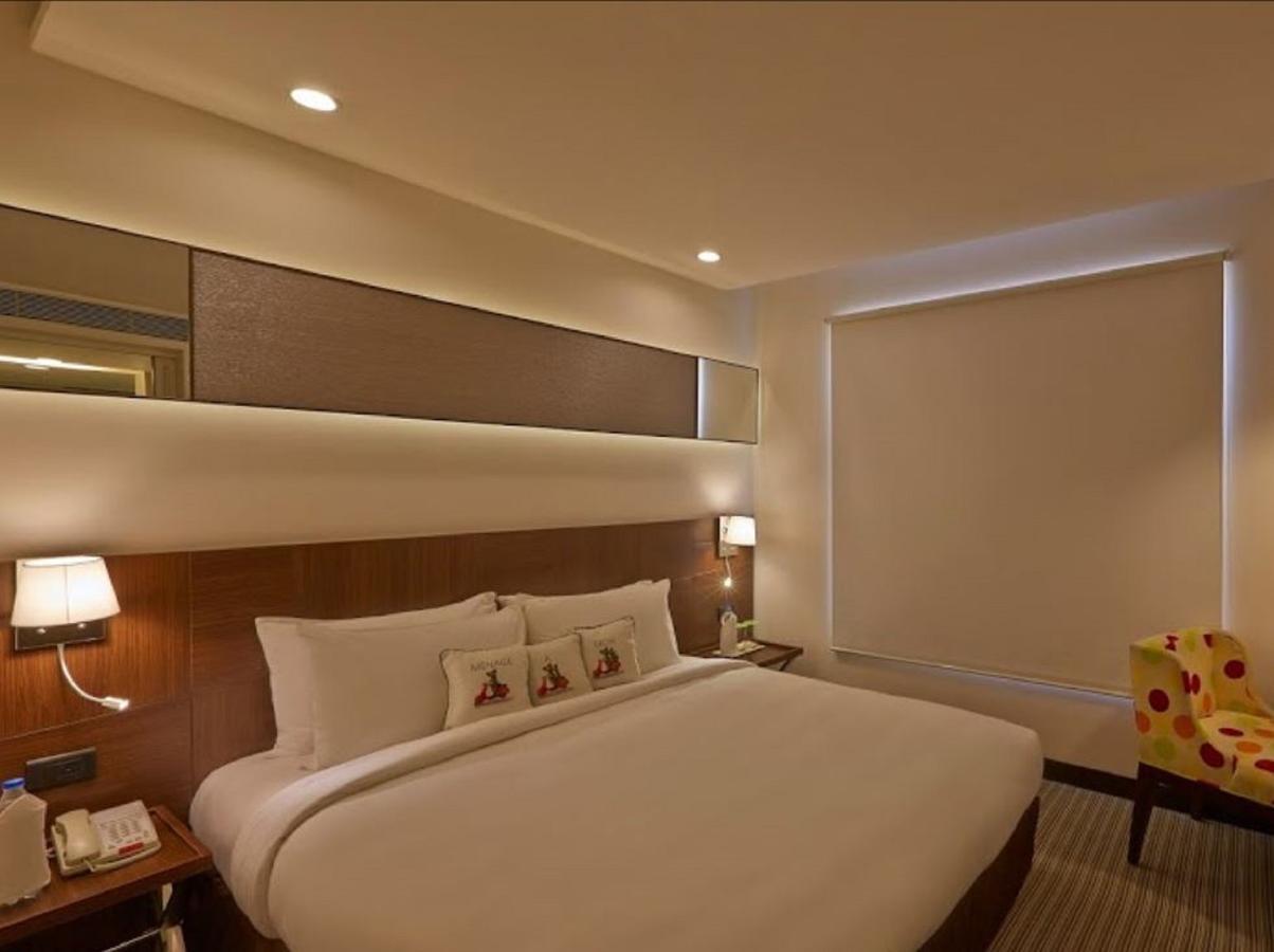 K10 Hotel 바도다라 외부 사진